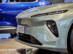 -蔚来中心(北京中关村店)