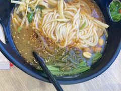 -桂在香知桂林米粉(红博中央公园店)