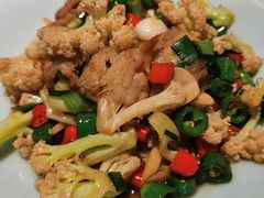 -苹果树下艺术餐厅(宋庄店)