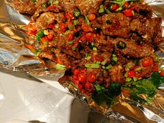 -渔语鱼新川菜Bistro(万象天地店)