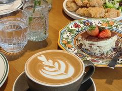 拿铁咖啡-Grande A'moo(上海万象城店)