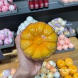 泡澡球有活动买十送二，之前用过lush的泡澡球