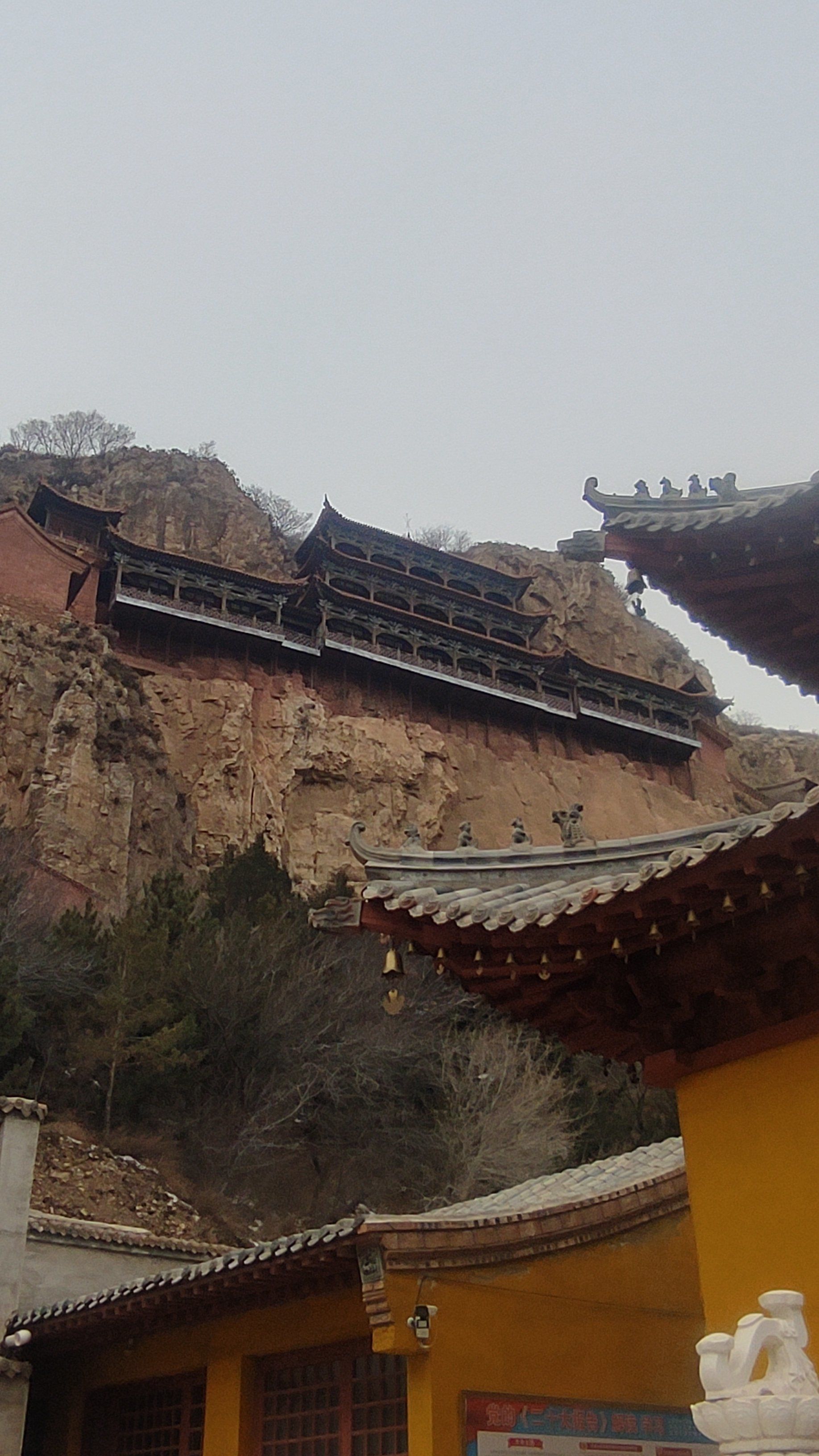 藏起来的圣泉寺