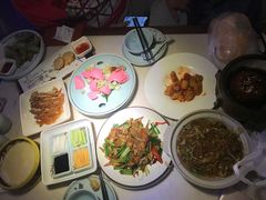 -韵秋荷(宝山龙湖天街店)