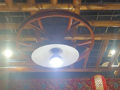 -靠山屯东北农家菜(八龙桥雅苑店)