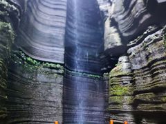 -梭布垭石林景区