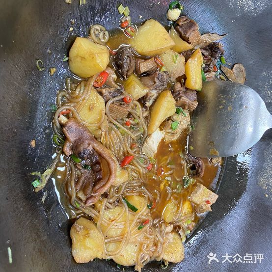 独一处东北酱骨饺子馆(圭塘路店)