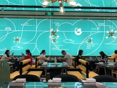 大堂-一席地·本地鸡窝·杭帮鸡火锅(萧山银隆百货店)