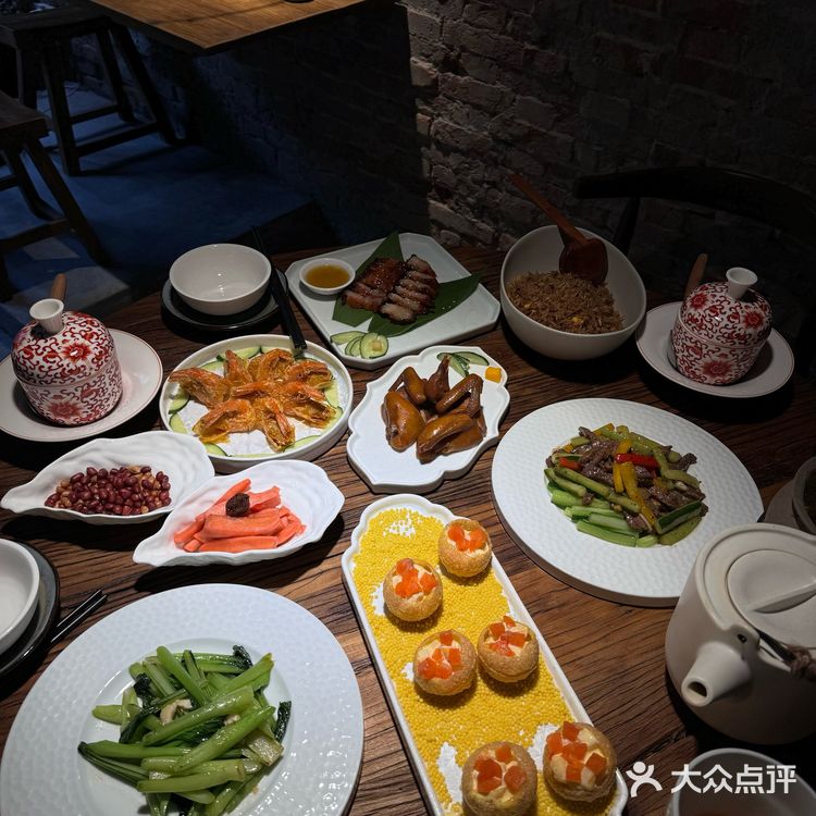 新开的！！！好好吃啊…就喜欢这样的小店！！！