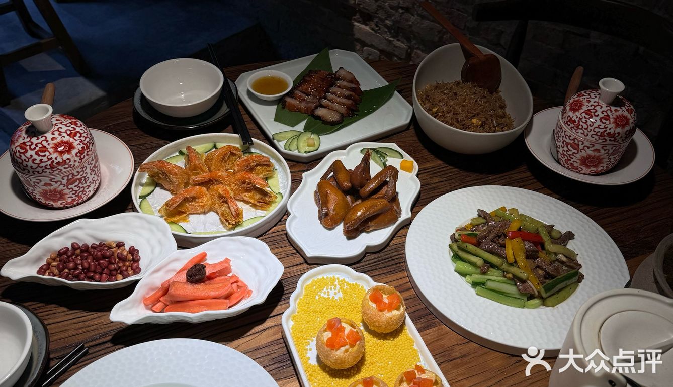 新开的！！！好好吃啊…就喜欢这样的小店！！！