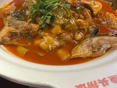 -魏铭鱼头捞饭(晋阳路店)