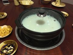 粥底火锅-顺德一品粥·20年凤城老字号(芳村店)