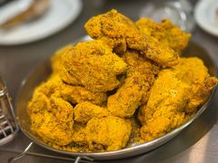 -BHC炸鸡(明洞总店)