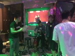-乐界KTV(虹桥中心店)