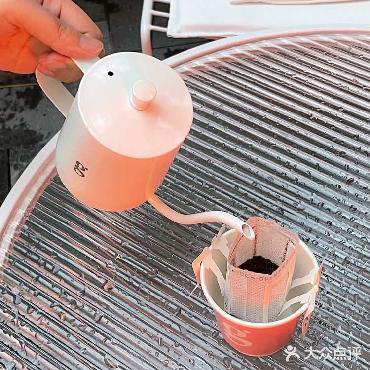 花园道一克甜品|美到舍不得下口的蛋糕