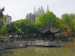 -汇龙潭