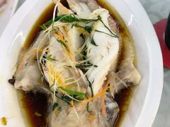 清蒸红宝石鱼-范饭椰林川湘味海鲜·椰子鸡(三亚湾椰梦长廊店)