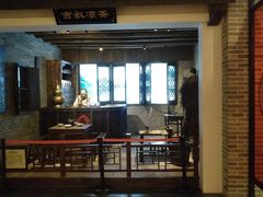 -广州神农草堂中医药博物馆
