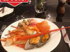 -圣丰索菲特·2 On 988 Café 自助餐厅