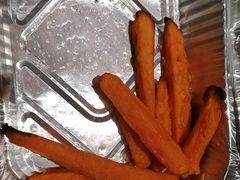 -必胜客(港城新天地店)