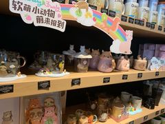 零售区-星巴克(广州南站A18检票口楼上)
