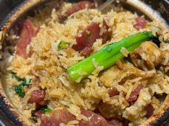 腊味排骨煲仔饭-老广酒楼(樱花店)