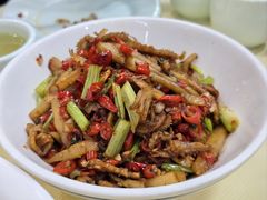 酸萝卜牛肚丝-笨罗卜浏阳菜馆(龙华鹏润达店)