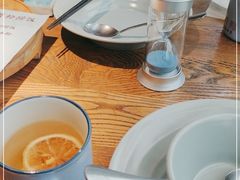 -蜜桃餐厅·伴山(湖滨商业街店)