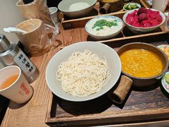 -李百蟹·江南蟹黄面(夫子庙店)