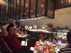 -万达文华酒店·48F云端窗景美食汇自助餐厅