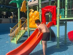 -贞山宾馆水上乐园