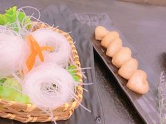 -湊湊火锅·茶憩(打浦桥日月光店)