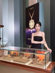 -周生生Chow Sang Sang(天津恒隆广场店)