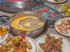 -黑金·寻焰自助百汇·烤肉·火锅(中街店)