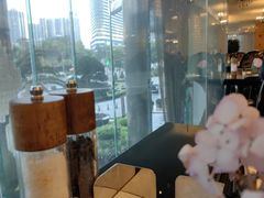 -圣丰索菲特·2 On 988 Café 自助餐厅