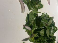 凉拌荆芥-金狮麟·新豫菜(金码大厦店)