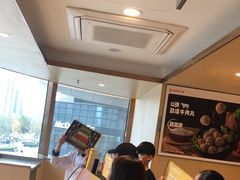 -海底捞火锅(金地广场生日主题店)