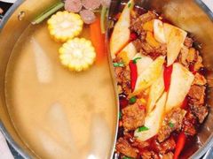 鸳鸯牛腩锅-高兴壹锅·潮汕鲜牛肉火锅(良乡梅花庄店)