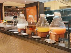 -怡咖啡海鲜自助餐厅(浦东香格里拉店)
