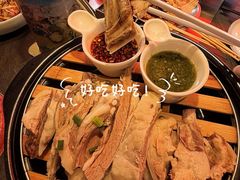 -百彦蒙古包·碳烤羊排·手抓羊肉(万江首店)