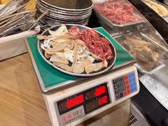 -小志家.鲜牦牛肉牛杂火锅野生菌汤锅