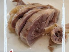 精品盐水鸭-奇芳阁·百年清真南京菜(夫子庙店)