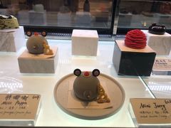 -Fridi Patisserie Cafe