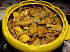 -多嘴超级肉蟹煲(杉杉国潮主题店)