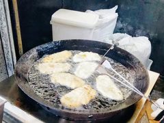 油炸鸡冠饺-蔡明纬热干面(长港路店)
