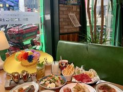 -Famous肥猫墨西哥音乐餐吧(五棵松华熙LIVE店)