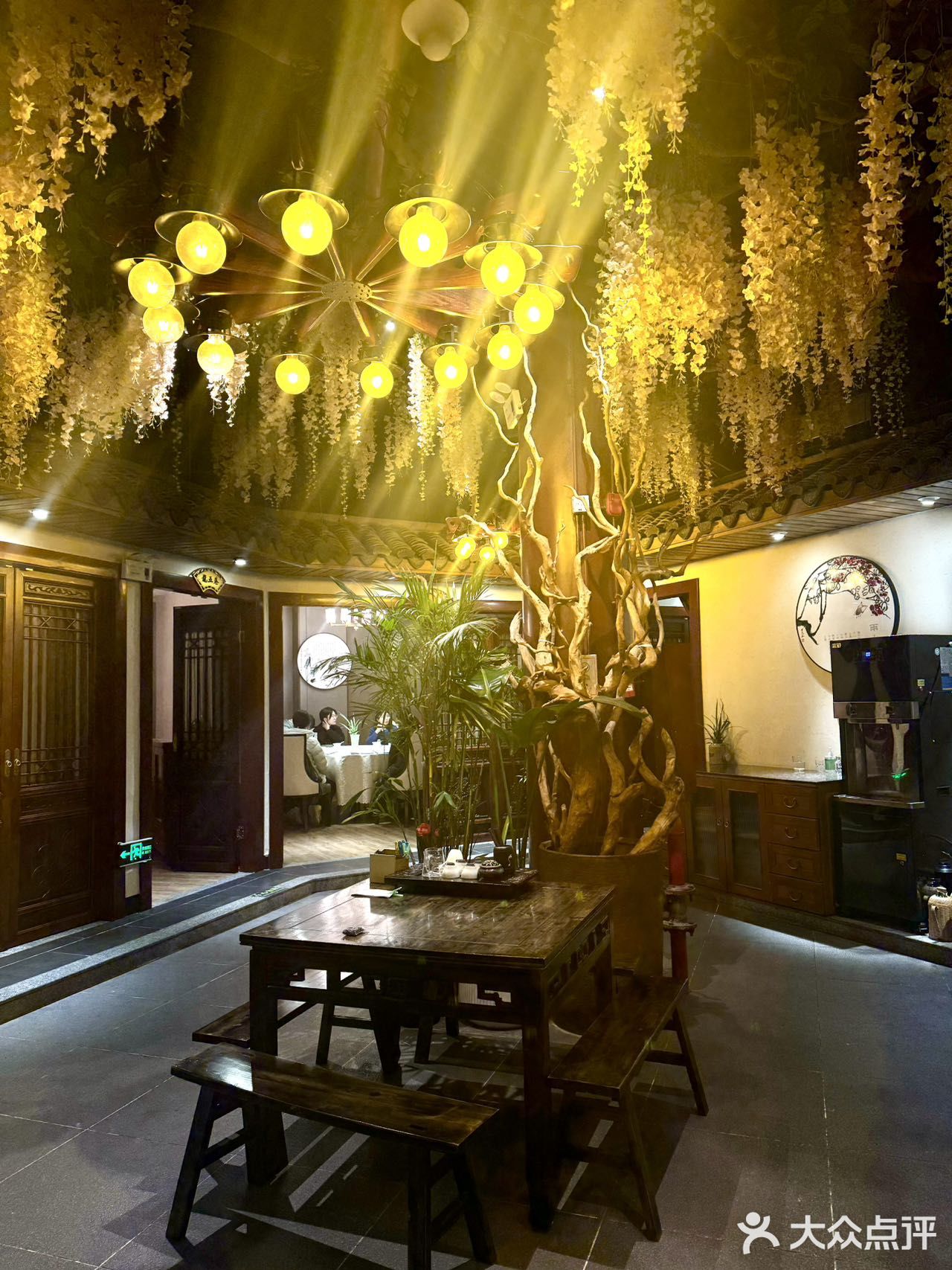 在西湖公园里面的宝藏餐厅被我找到了 -