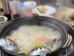 -濠轩阁特色生蚝火锅(水湾路店)