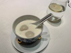 桂花燕窝汤圆-新荣记(建国门外大街店)