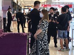 -新世界大丸百货